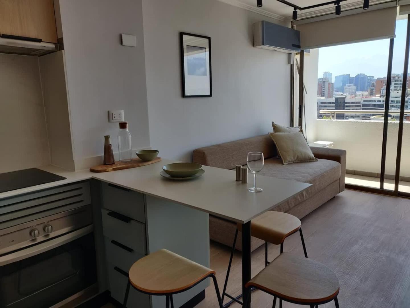 Apartamento Depto En Providencia Con Ac 3 Pers